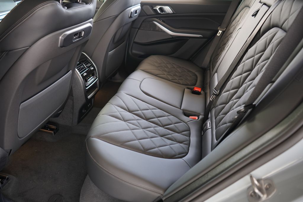 2026 BMW X5 sDrive40i 19