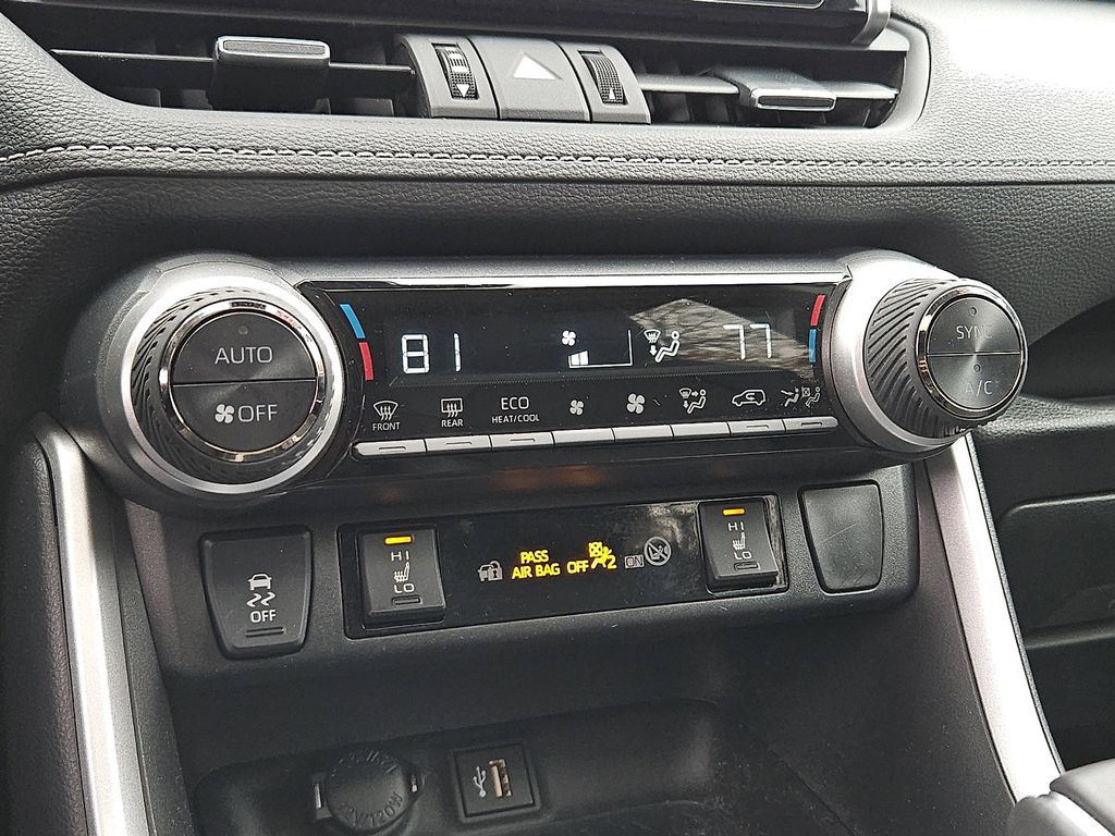 Thumbnail: 2024 Toyota RAV4 - 16