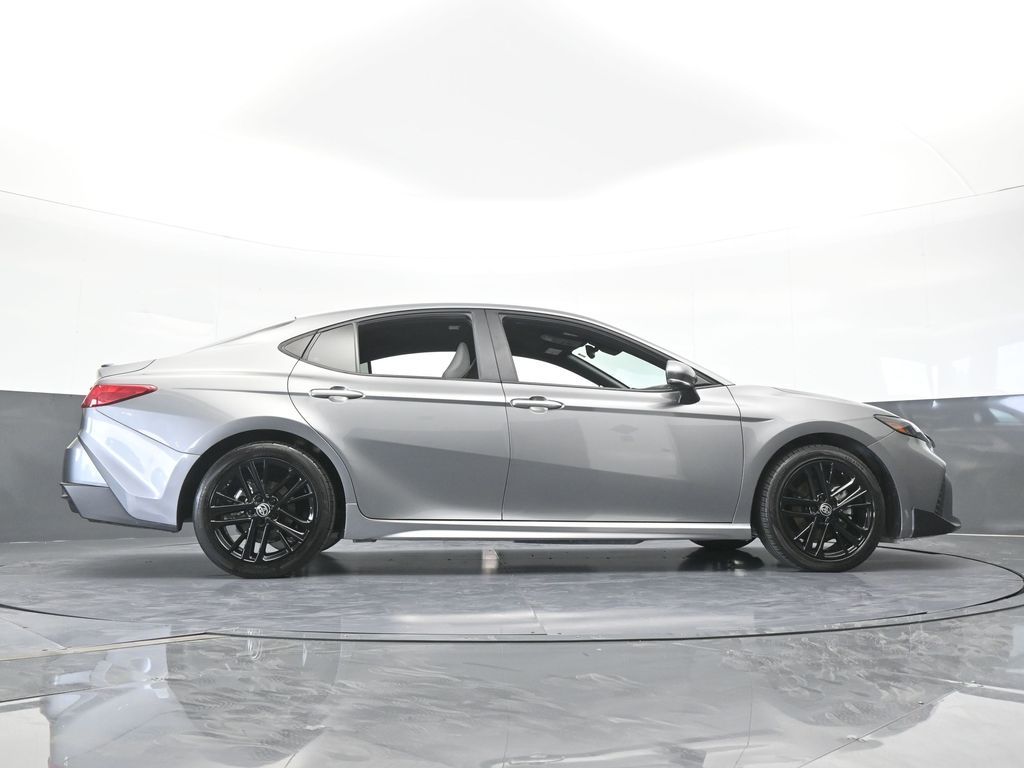 Used 2025 Heavy Metal Toyota SE image 61