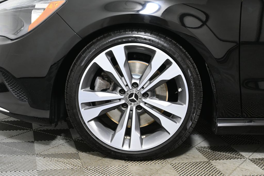 2019 Mercedes-Benz CLA 250 11