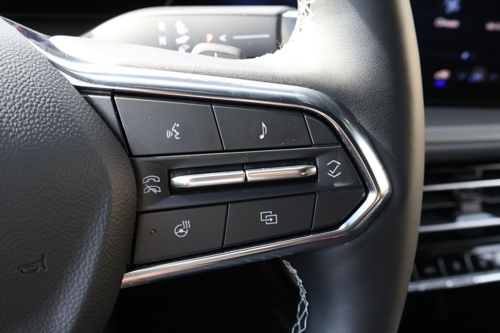 Thumbnail: 2026 Chevrolet Traverse - 23