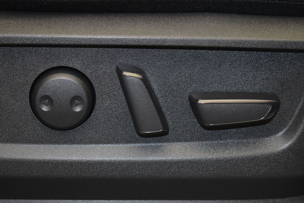 Thumbnail: 2025 Nissan Armada - 28