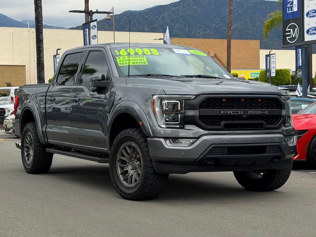 View vehicle photo 2