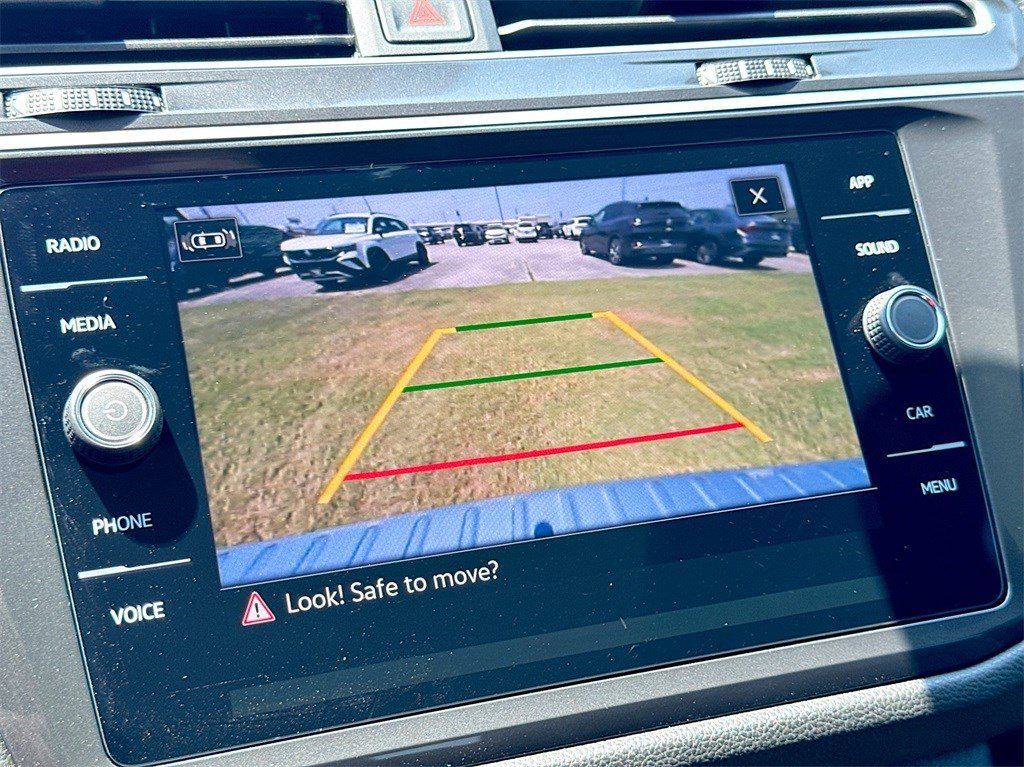 New 2024 Silver Volkswagen 2.0T SE image 14