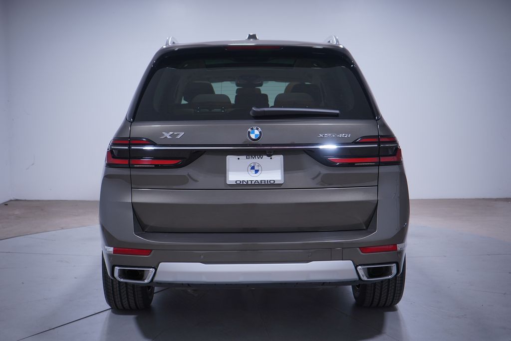 Thumbnail: 2023 BMW X7 - 5