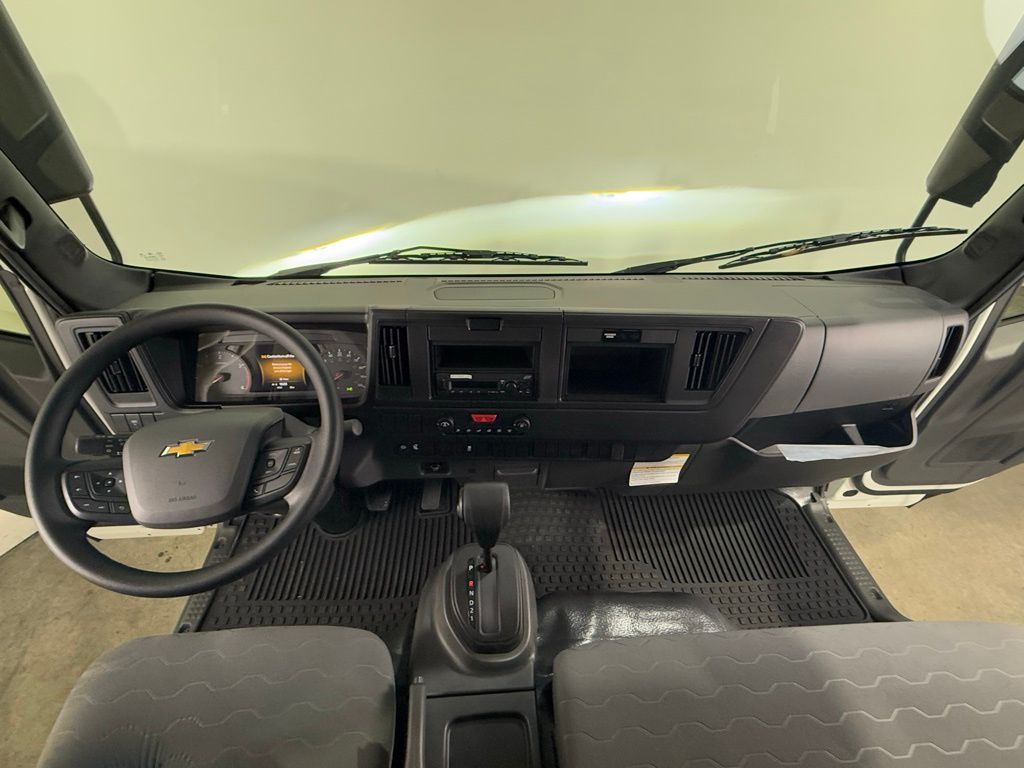 2025 Chevrolet 4500 HD LCF Diesel 