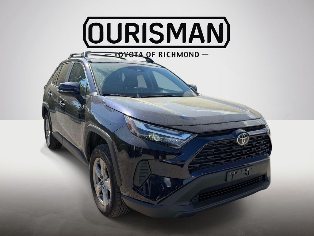 Blueprint 2025 Toyota RAV4 XLE AWD SUV / Crossover All-Wheel Drive 8-Speed Automatic