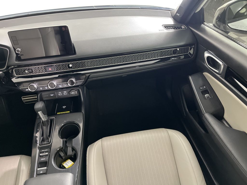 Thumbnail: 2024 Honda Civic - 15