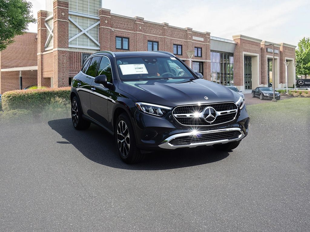 2025 Mercedes-Benz GLC 350 2
