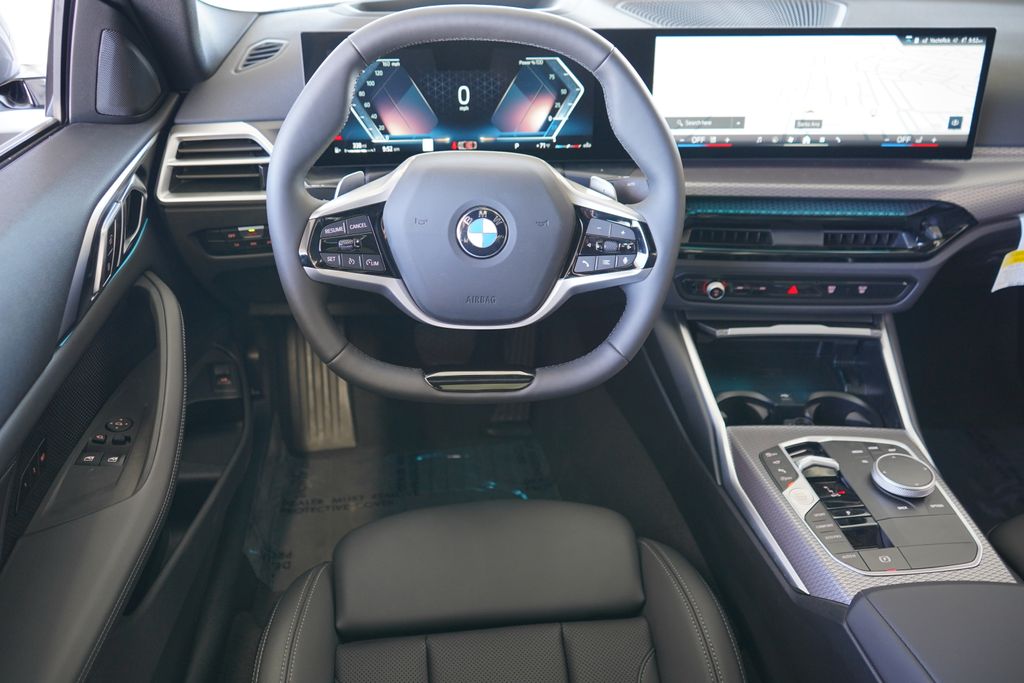 Thumbnail: 2025 BMW 4 Series - 16