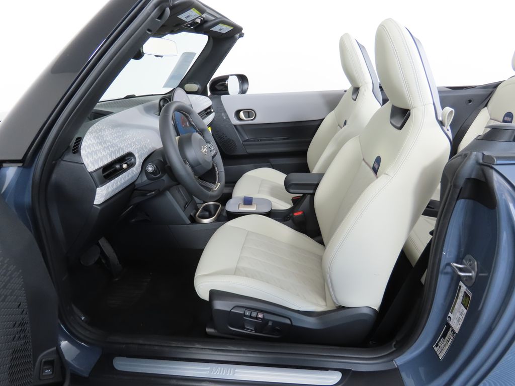 2025 MINI Cooper Convertible S 29