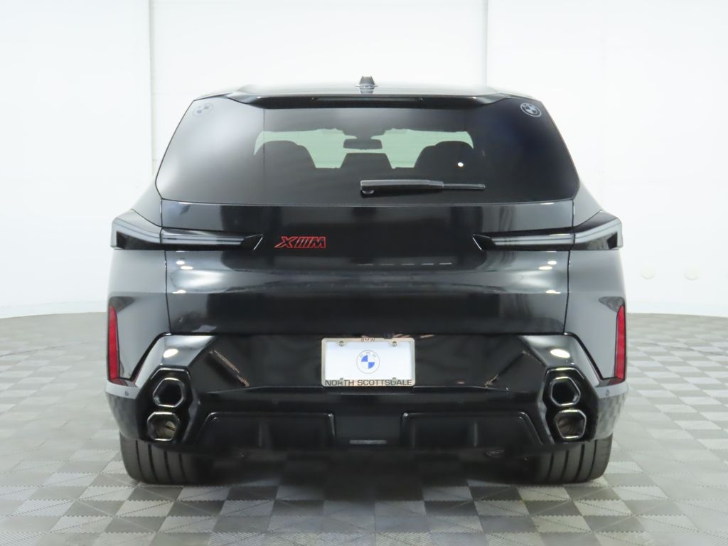 2025 BMW XM  6
