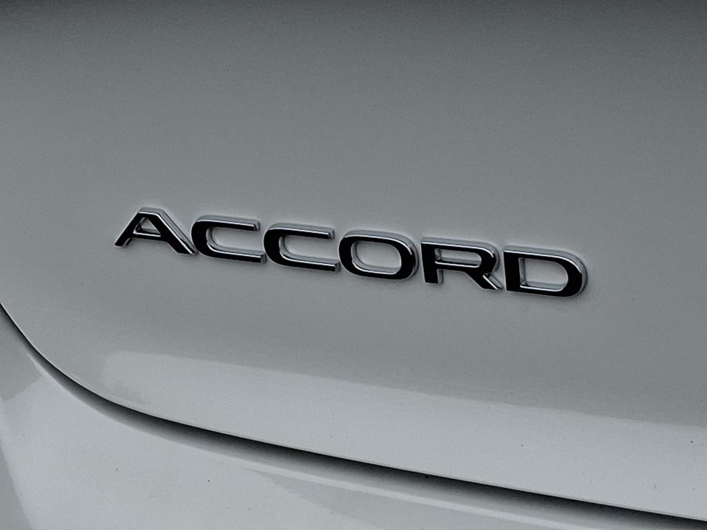 2025 Honda Accord EX-L 11