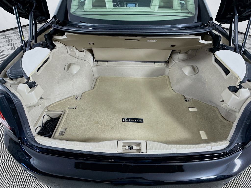 Thumbnail: 2010 Lexus IS - 25