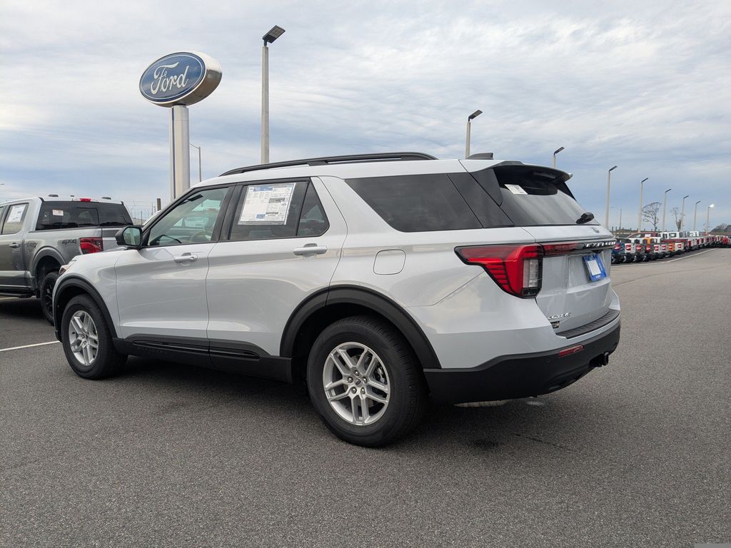 2026 Ford Explorer Active (200A)