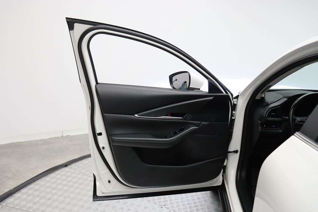 2023 Mazda CX-30 Select 16