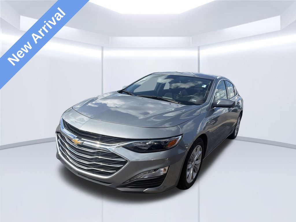 Sterling Gray Metallic 2024 Chevrolet Malibu Sedan Front-Wheel Drive Continuously Variable Transmission