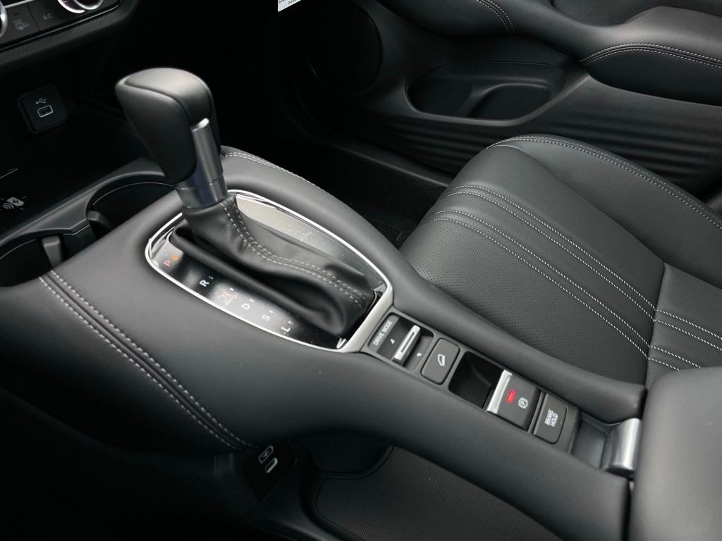 2025 Honda HR-V EX-L 20