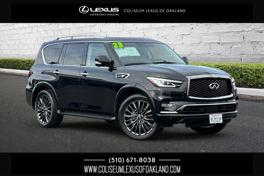 2023 INFINITI QX80 Premium Select 4WD