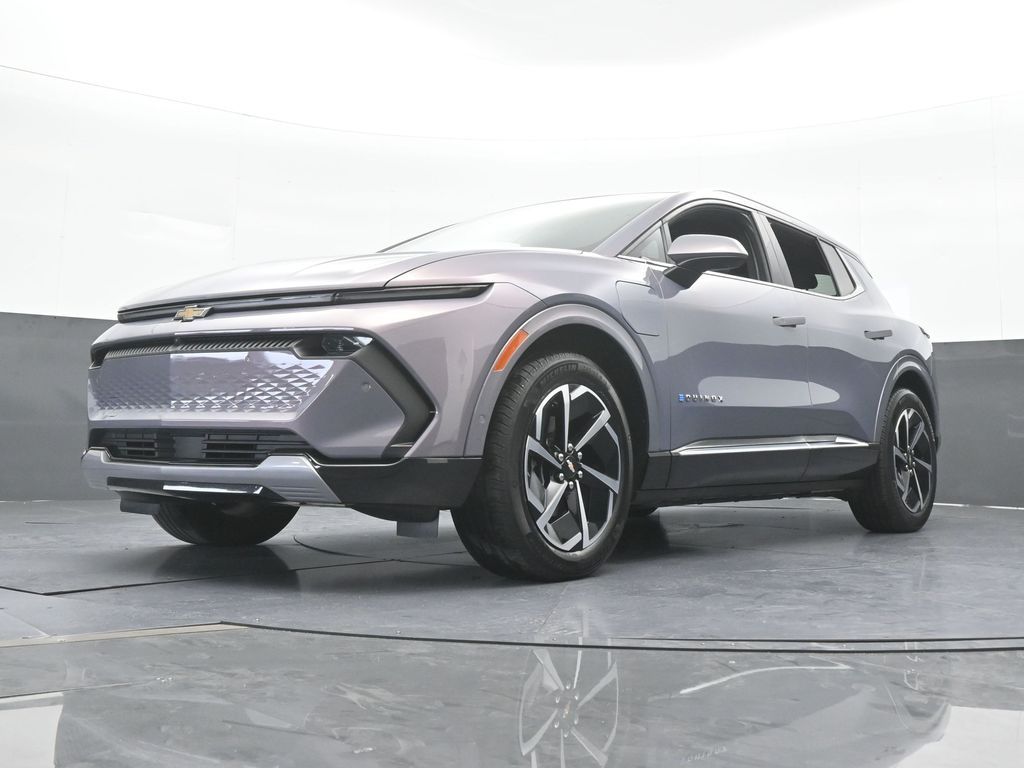 Used 2024 Galaxy Gray Metallic Chevrolet LT image 57