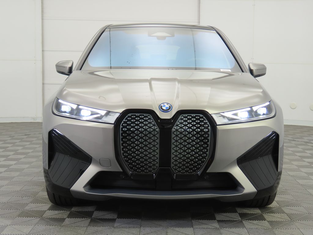 2025 BMW iX xDrive50 2