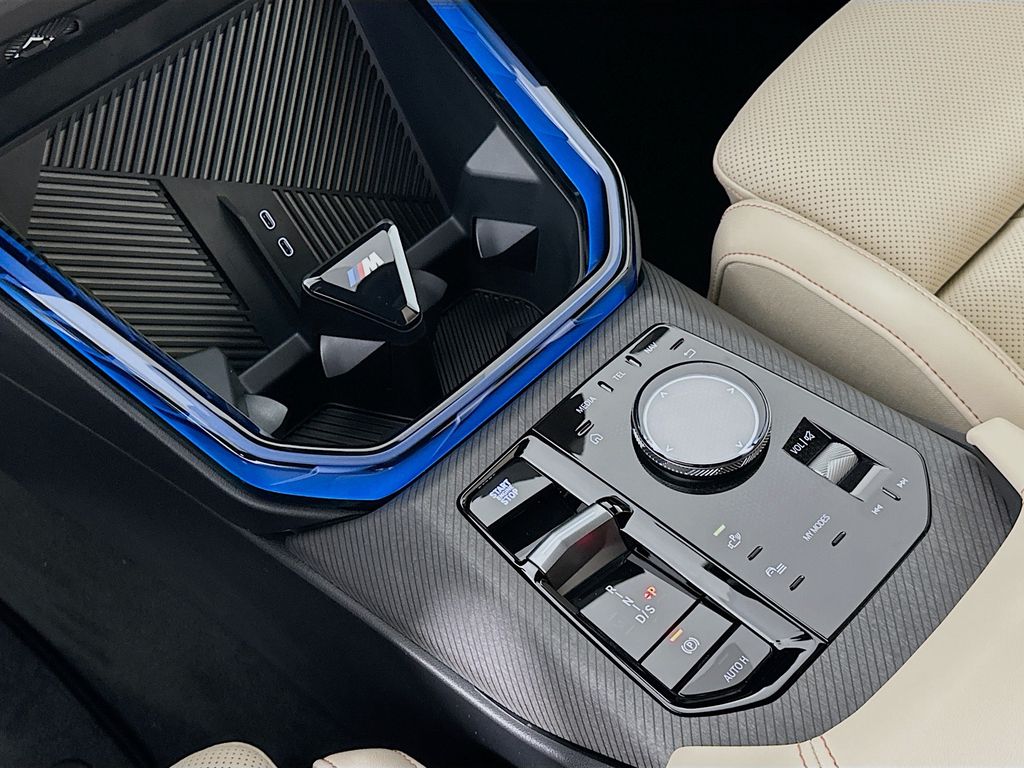 Thumbnail: 2026 BMW X3 - 15