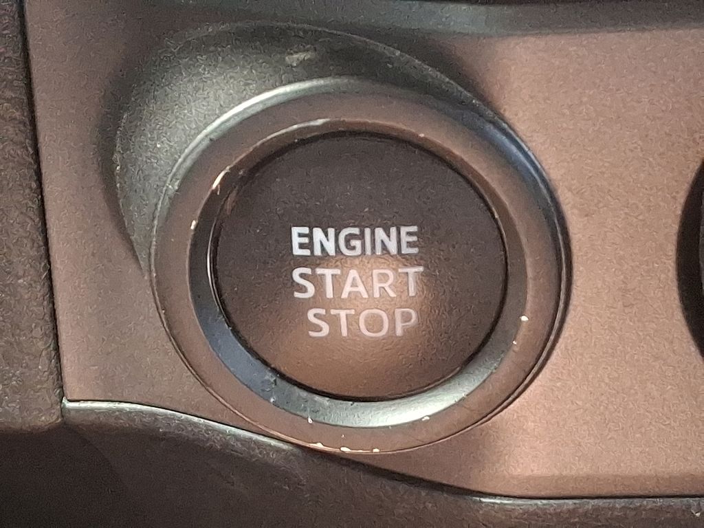 2020 Toyota Tacoma TRD Off-Road 22