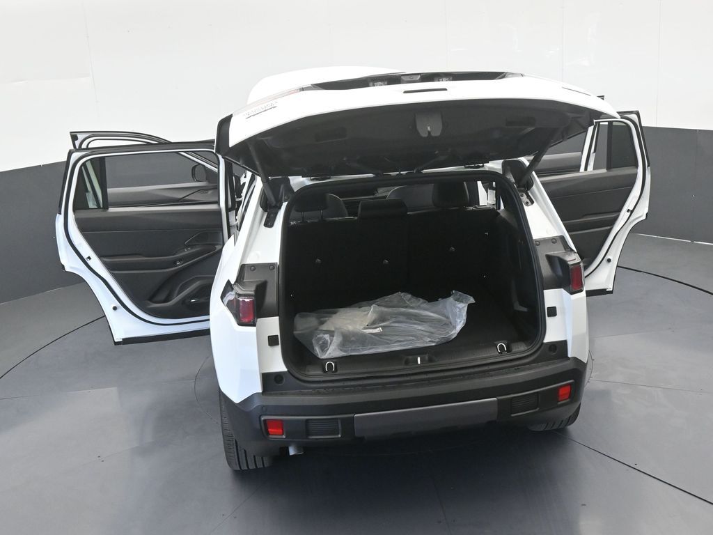 New 2026 Bright White Clearcoat Jeep Overland image 65