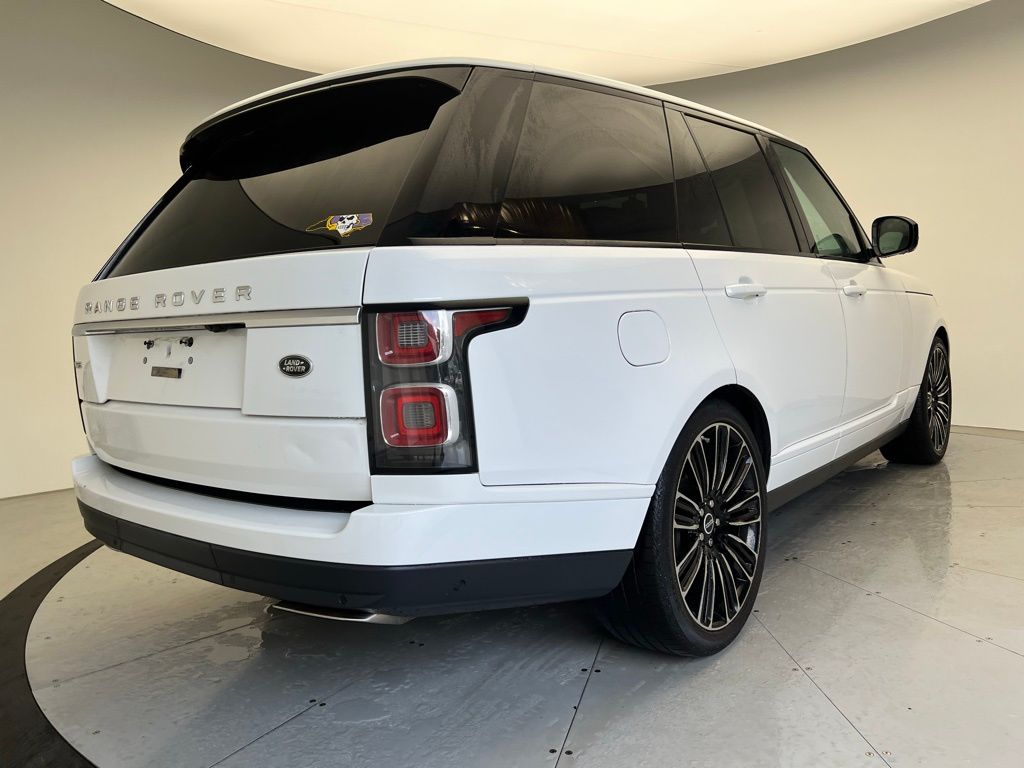 Thumbnail: 2019 Land Rover Range Rover - 3