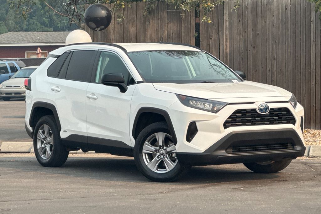 2022 Toyota RAV4 Hybrid LE AWD