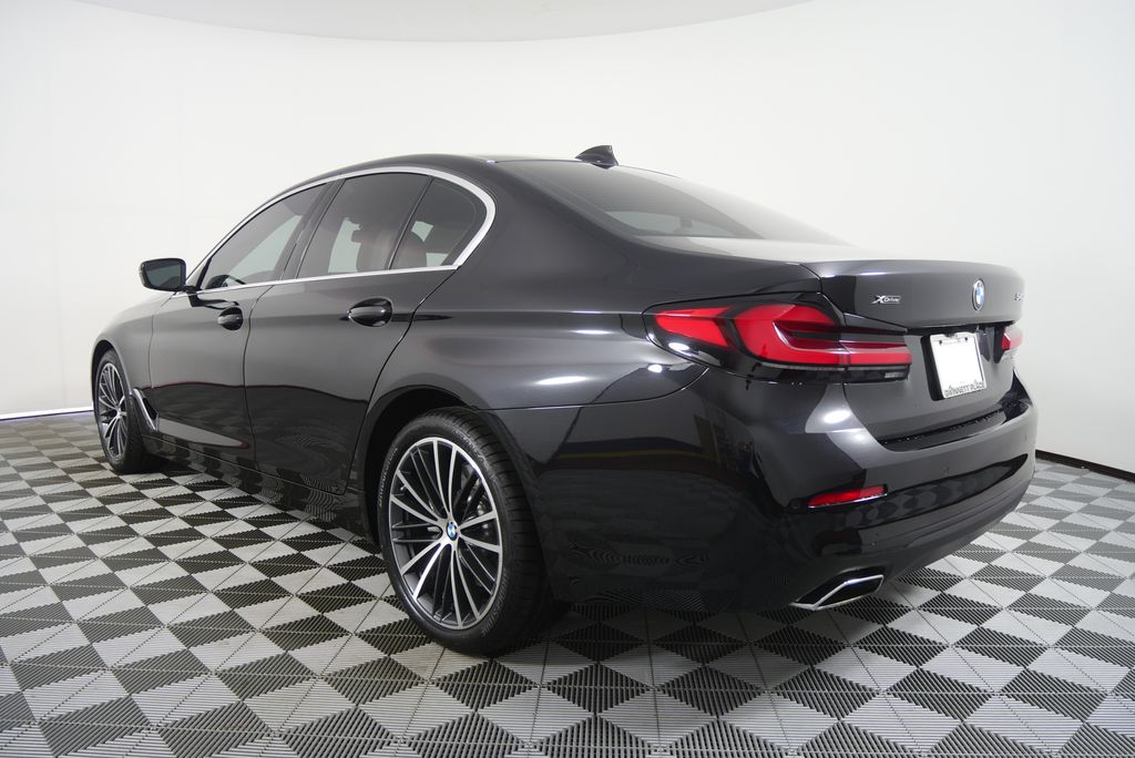 Thumbnail: 2023 BMW 5 Series - 5