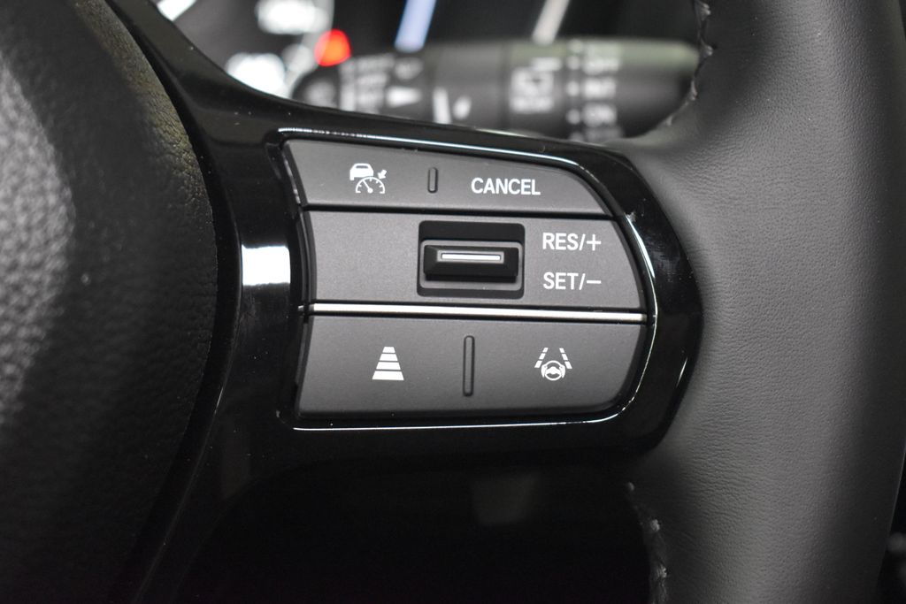 2025 Honda Pilot Touring 18
