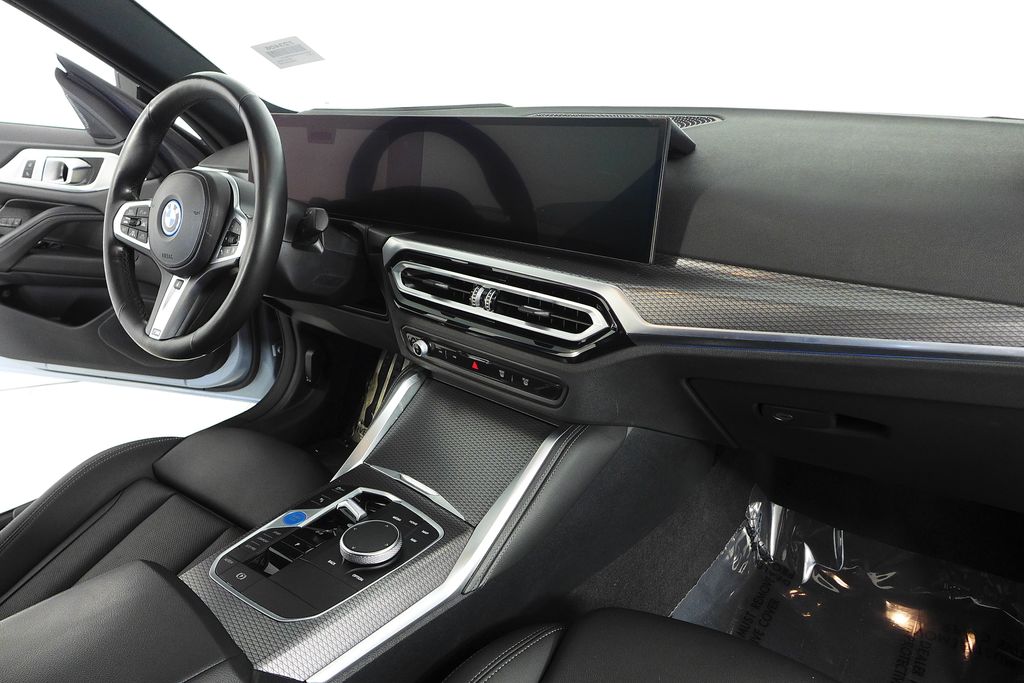 Thumbnail: 2024 BMW i4 - 13