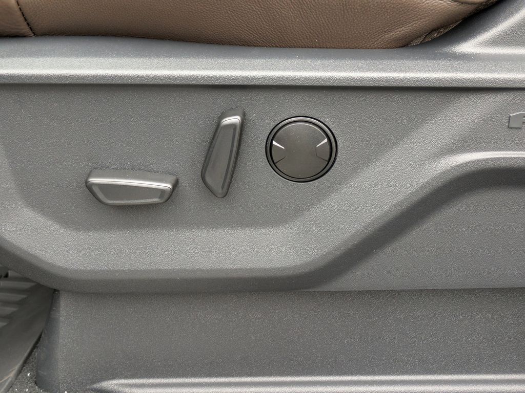 2025 Ford Expedition King Ranch