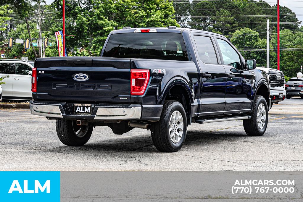 Used 2023 Blue Ford XLT image 6