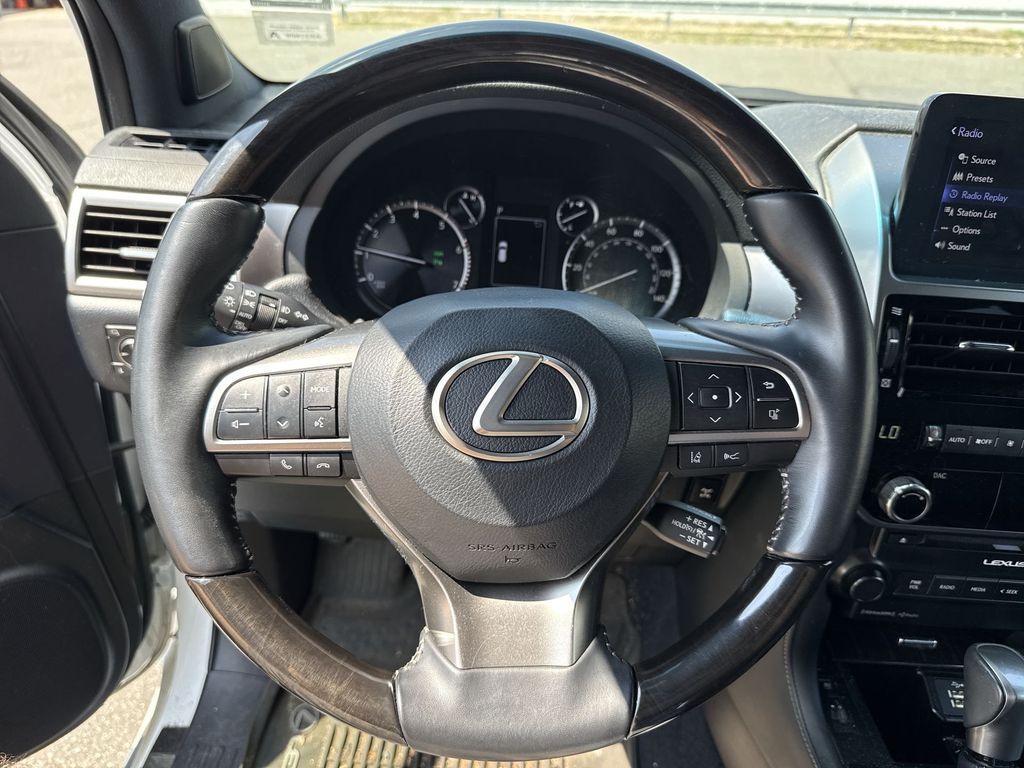 Thumbnail: 2023 Lexus GX - 5