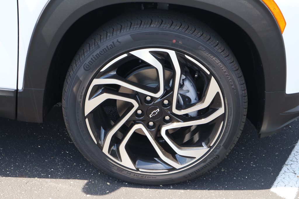 Thumbnail: 2026 Chevrolet TrailBlazer - 11