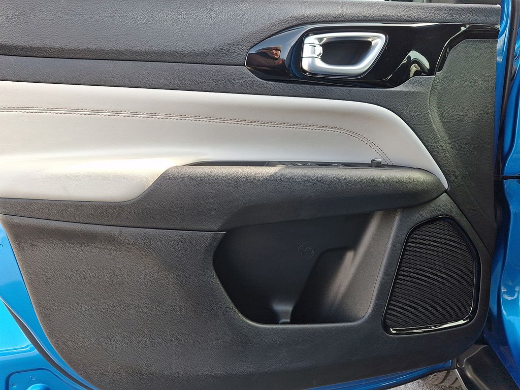 2025 Jeep Compass Limited Blue at Bob Ruth Ford