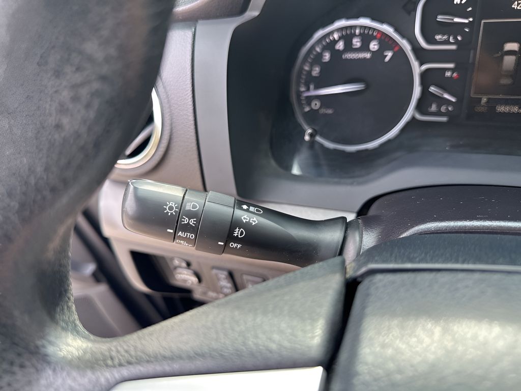 Used Car 2018 Toyota Tundra  Sr5 For Sale Under $35,000 In Austin, Texas