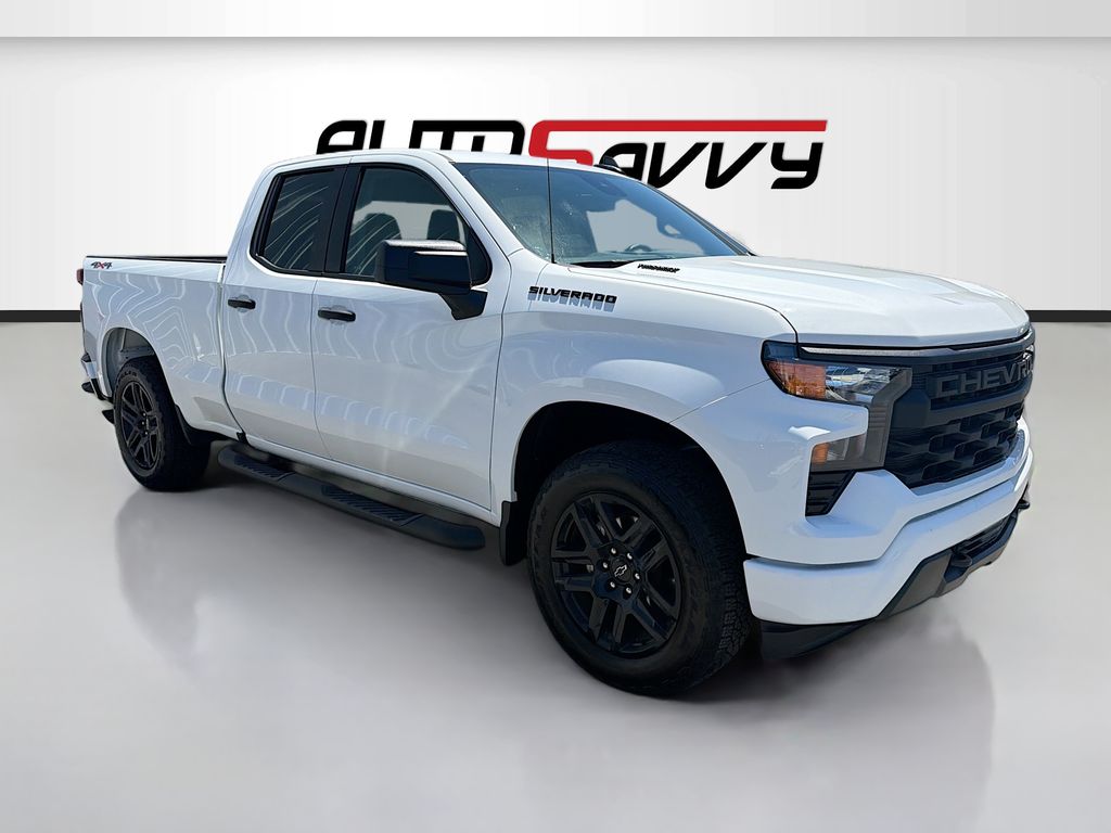 2025 Chevrolet Silverado 1500 Custom 4X4 Double Cab Std Box's photo