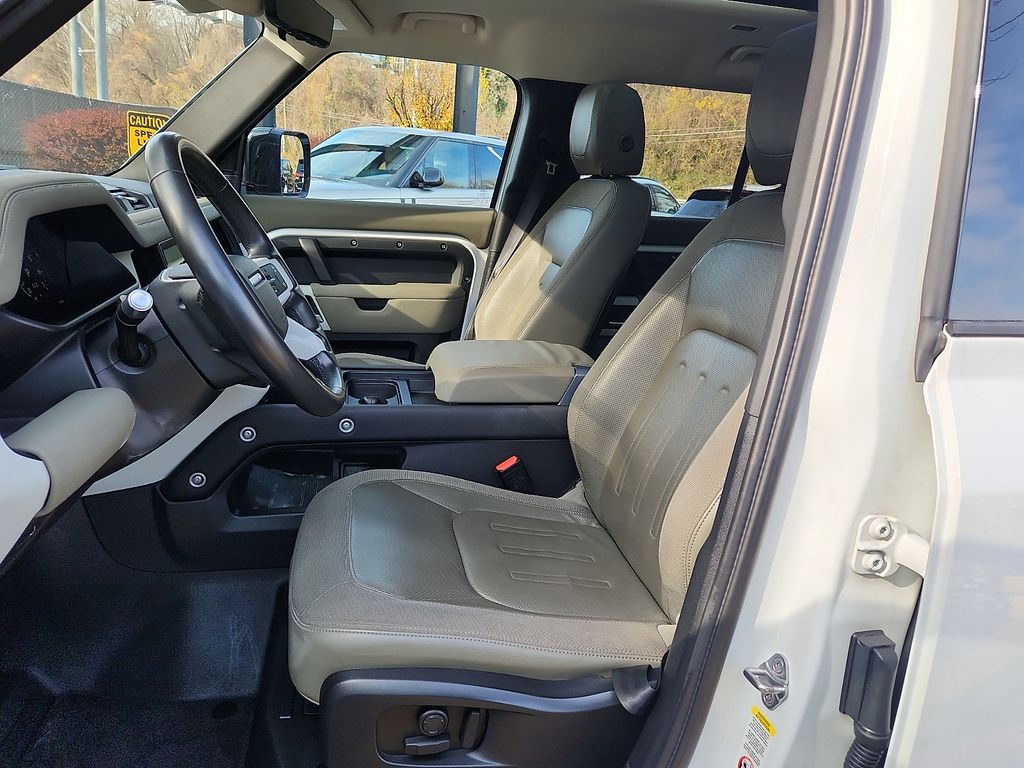 Thumbnail: 2020 Land Rover Defender - 13