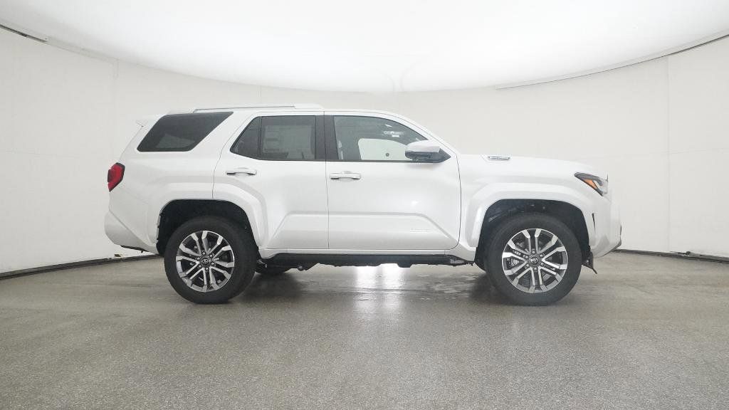 Thumbnail: 2025 Toyota 4Runner - 16