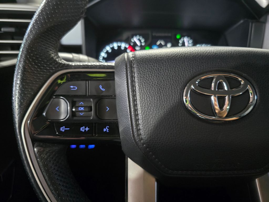 Thumbnail: 2022 Toyota Tundra - 16