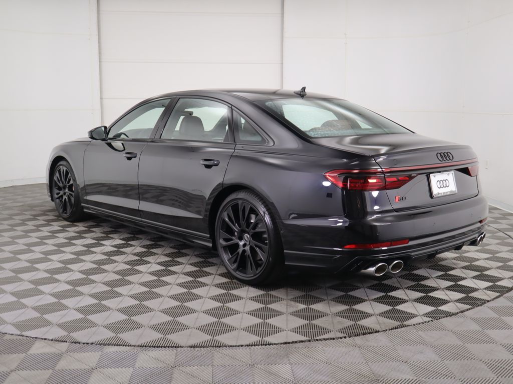 Thumbnail: 2025 Audi S8 - 7