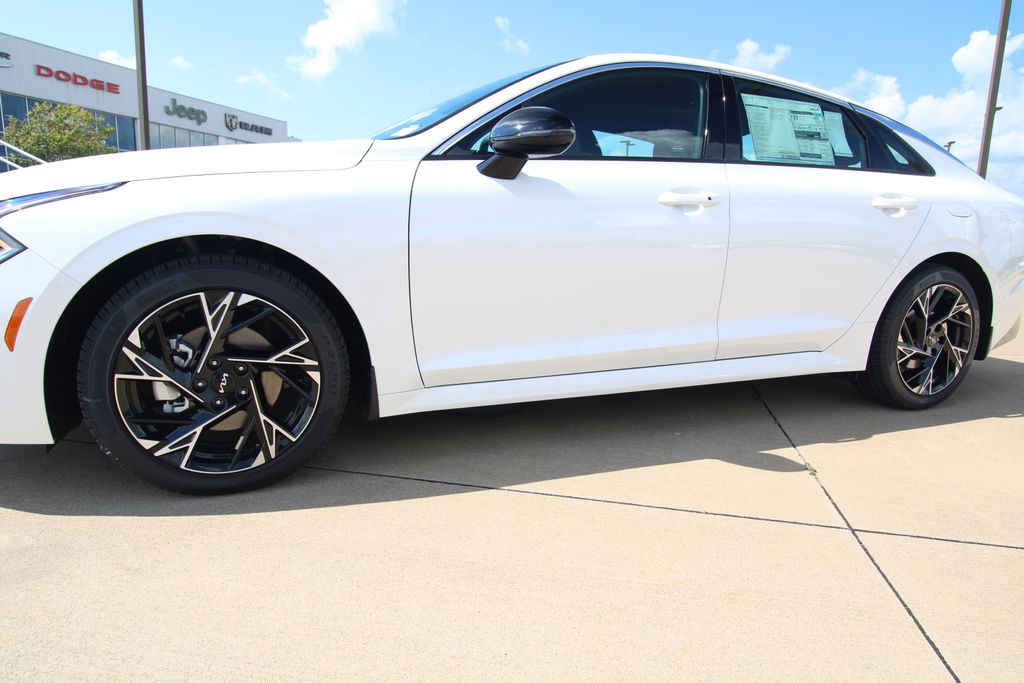 New 2026 Kia K5 Sedan