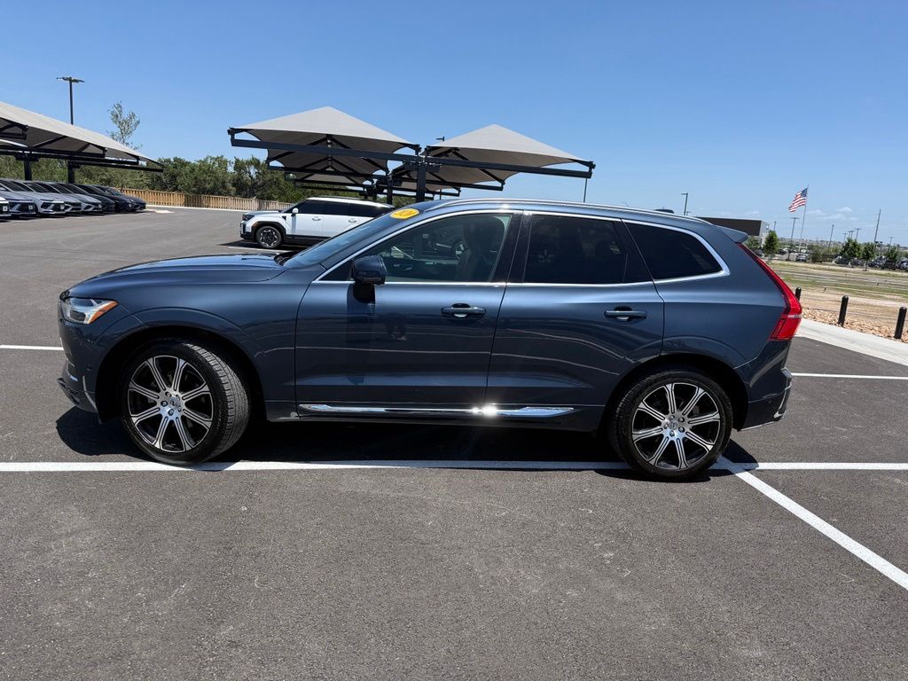 Thumbnail: 2020 Volvo XC60 - 8