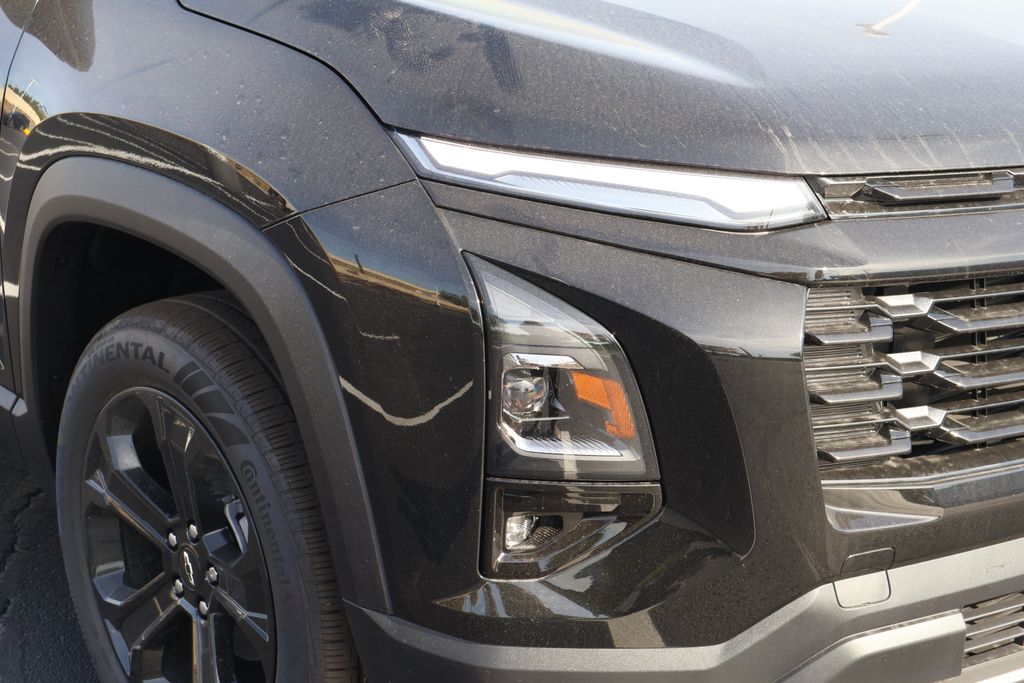 Thumbnail: 2026 Chevrolet Equinox - 3