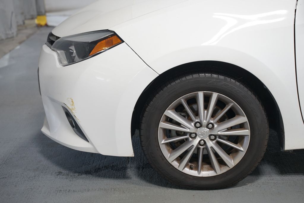 Thumbnail: 2015 Toyota Corolla - 5