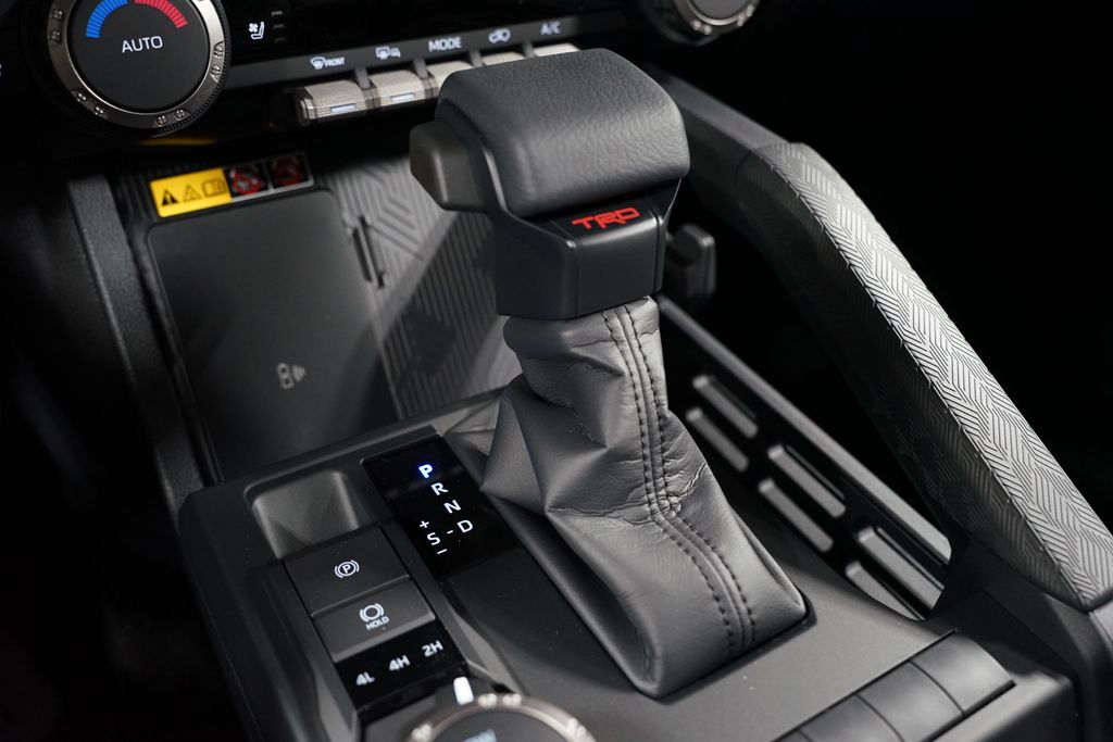 Thumbnail: 2026 Toyota 4Runner - 25