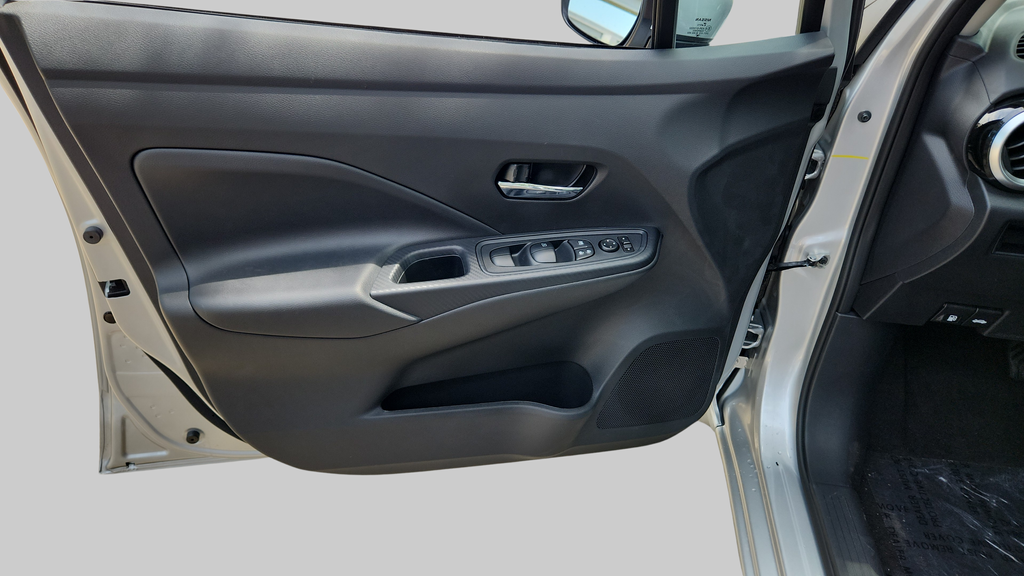 2025 Nissan Versa